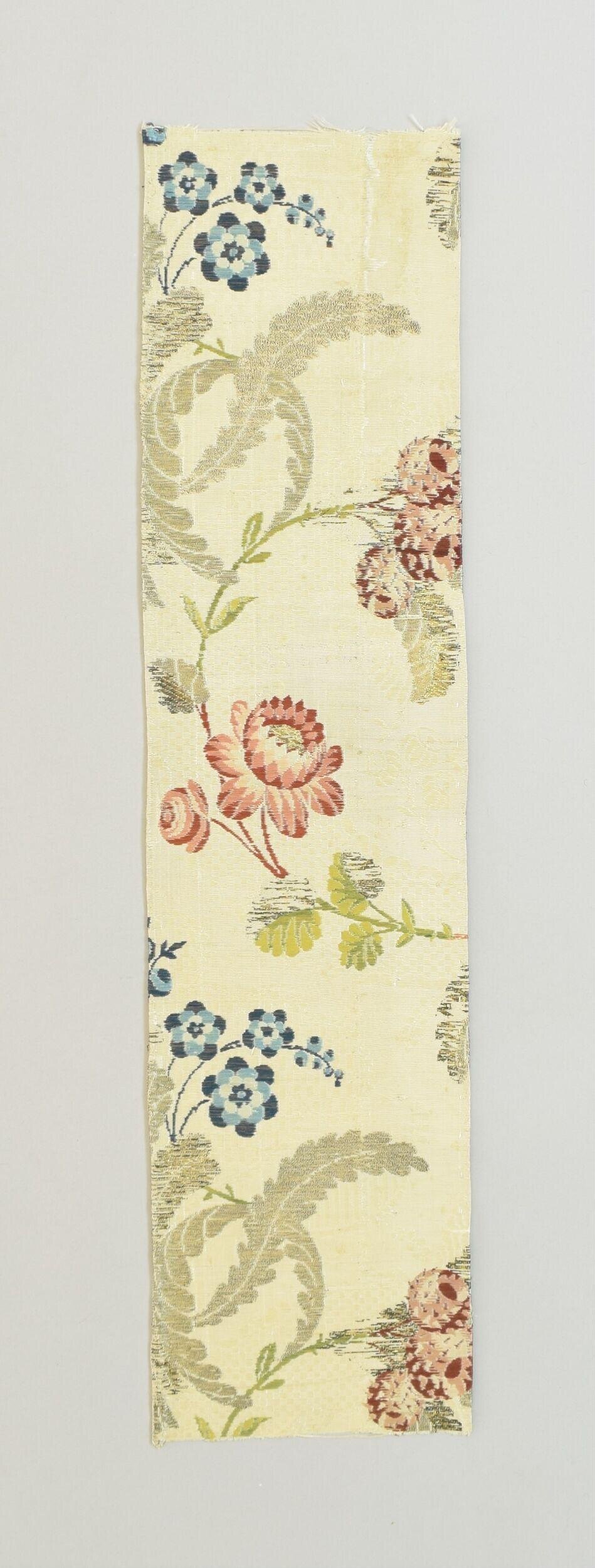 Vintage Floral Woven Fabric Sample