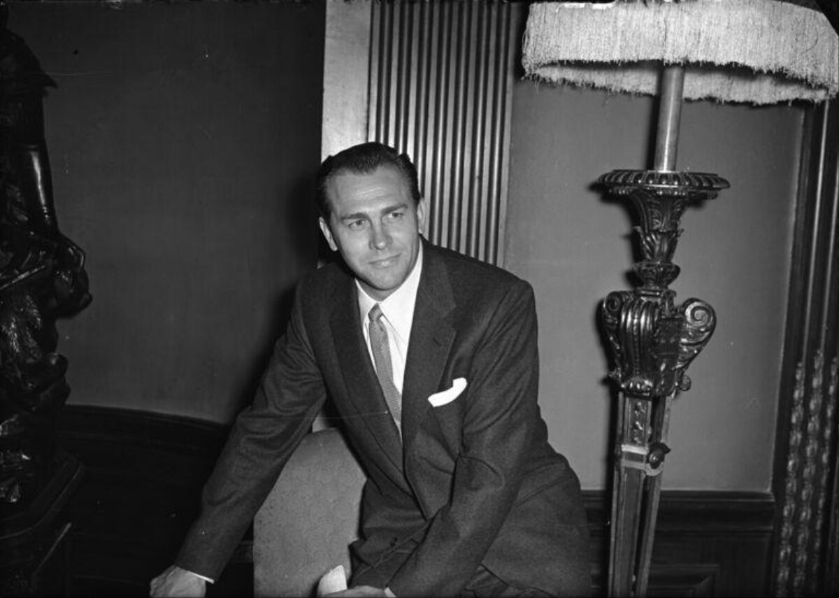 Vintage Portrait of Seated Man in Suit