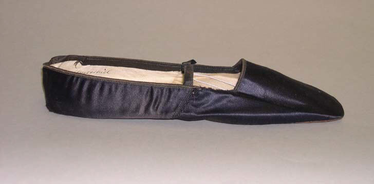 Vintage Black Satin Flat Shoe