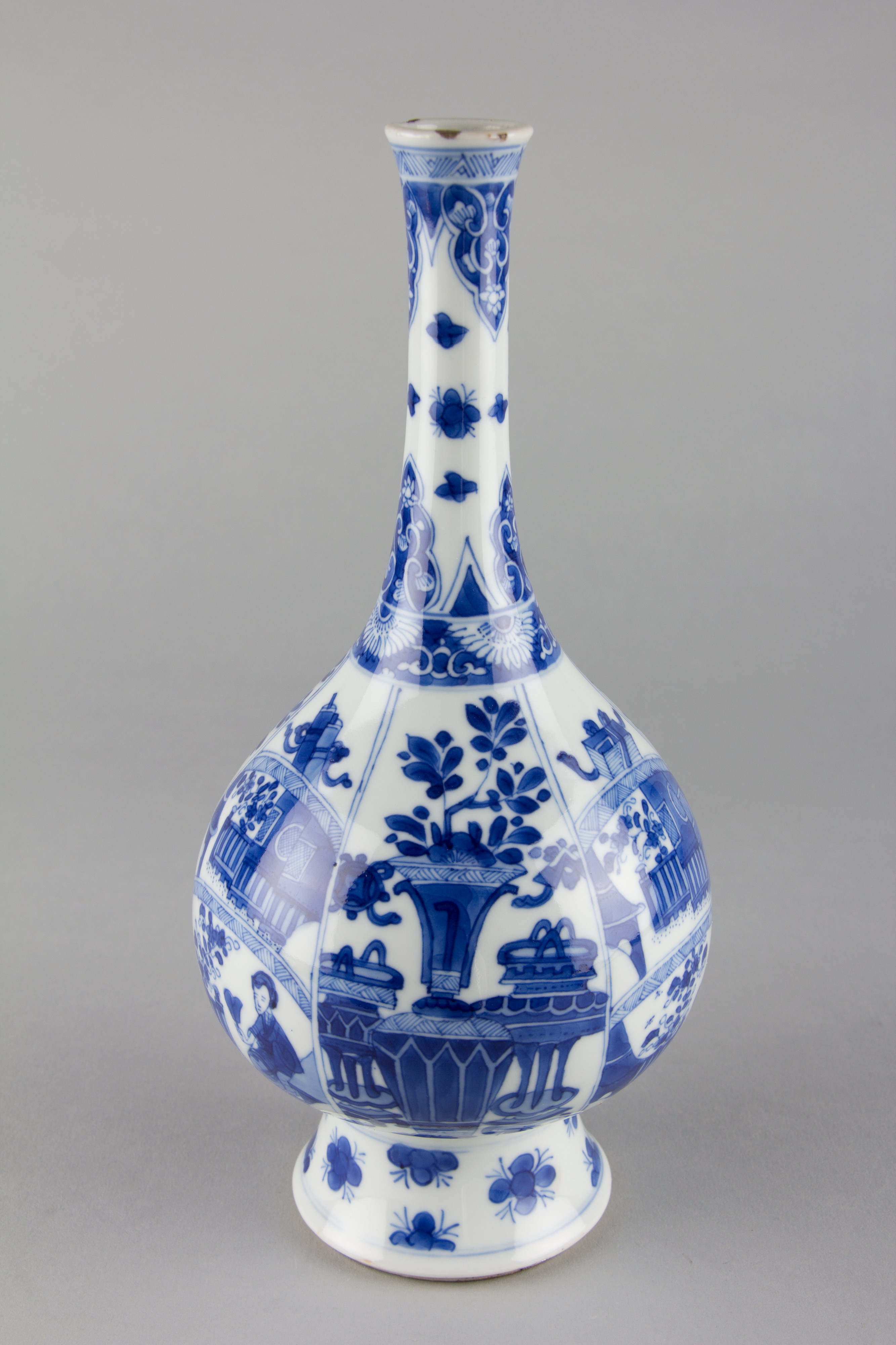 Chinese Blue and White Porcelain Vase