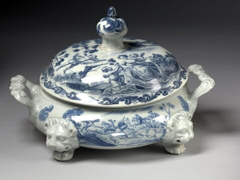 Blue and White Lion-footed Lidded Tureen