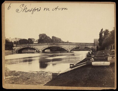 Stratford on Avon Bridge View