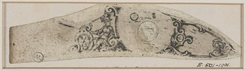 Antique Fan Leaf Decorative Engraving