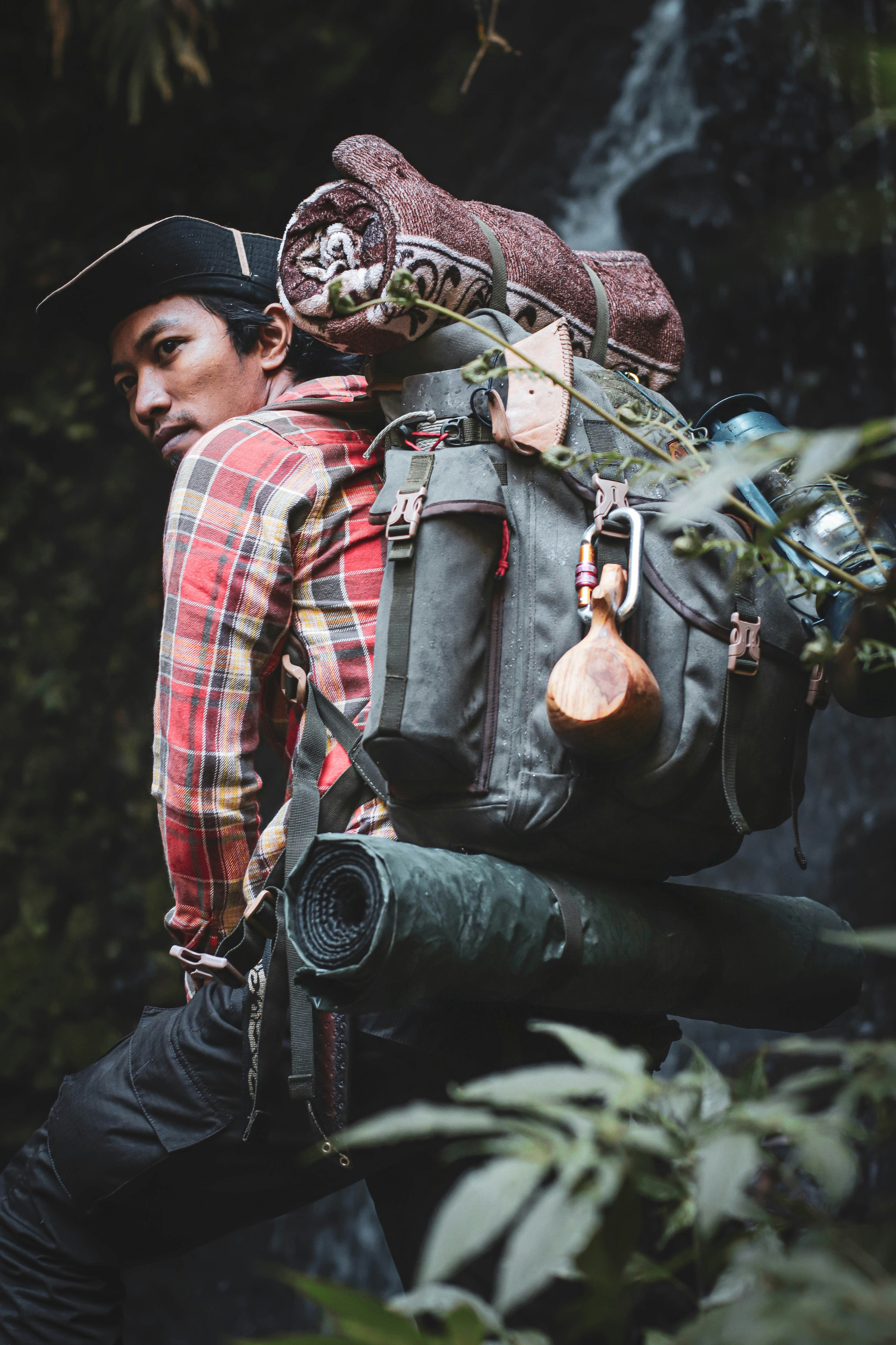 Hiker with Backpack Near Waterfall — Fitness