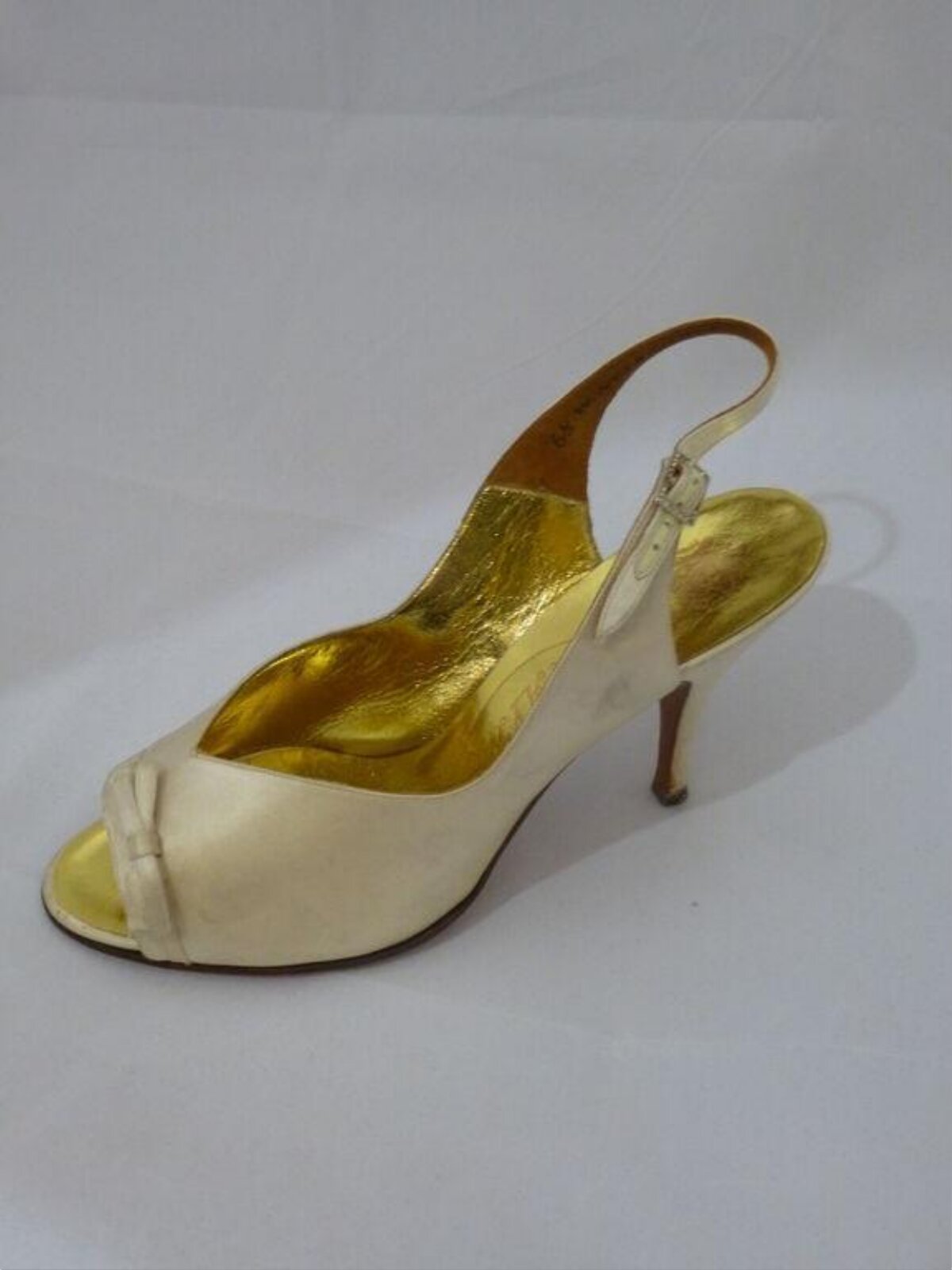 Cream Slingback Peep-toe High Heel