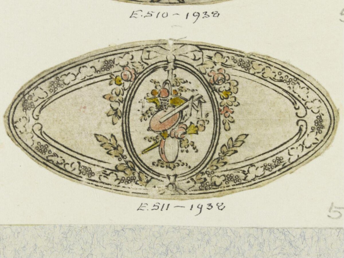 Oval Decorative Ornament Design Sketch
