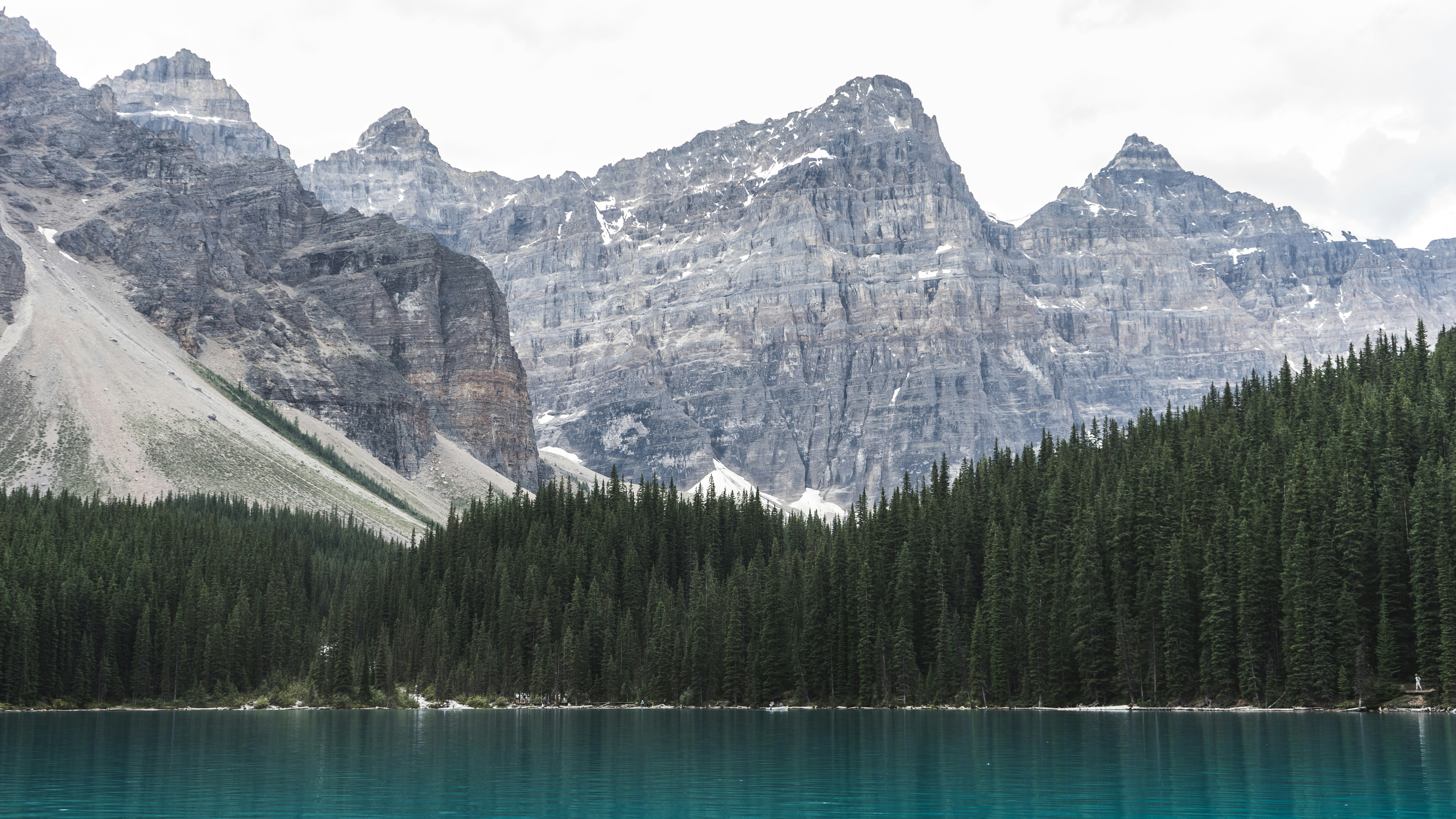 Alpine Mountain Lake Landscape