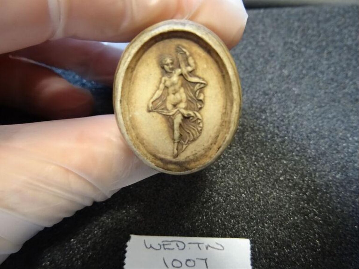 Antique Oval Intaglio Seal with Female Figure