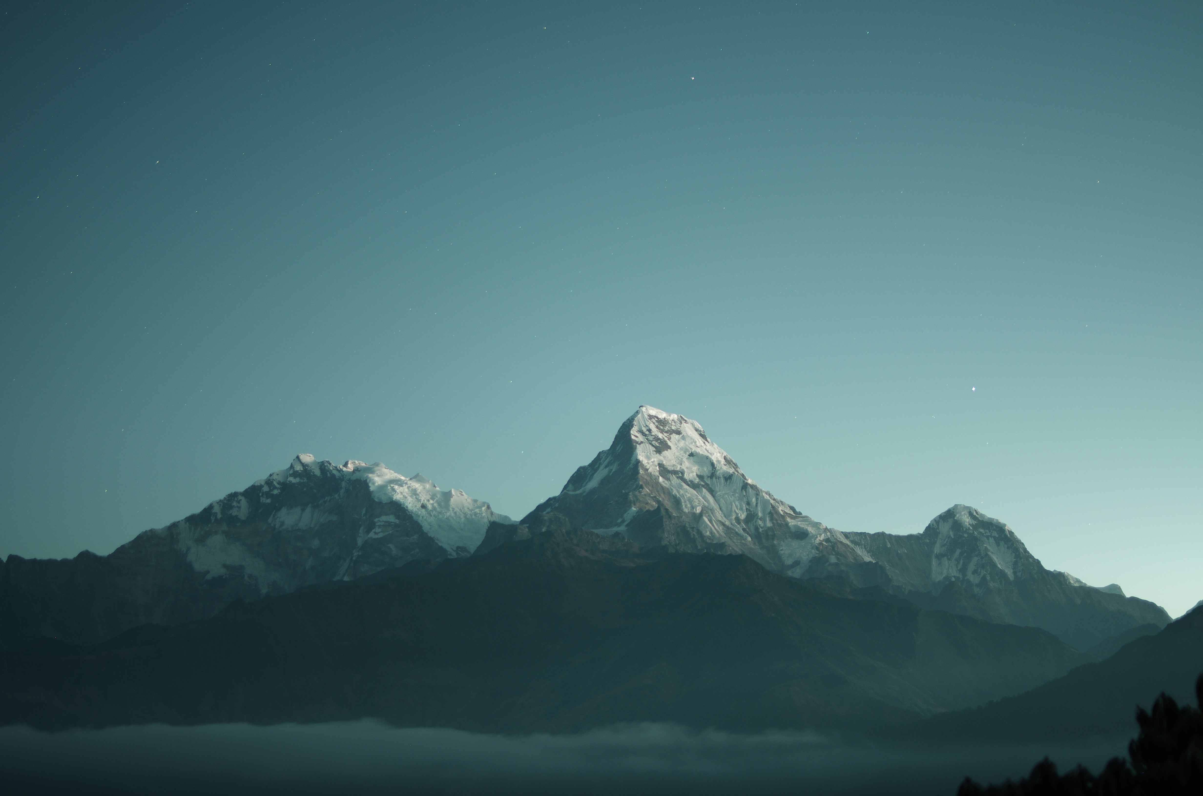 Starry Night Snow-capped Mountains
