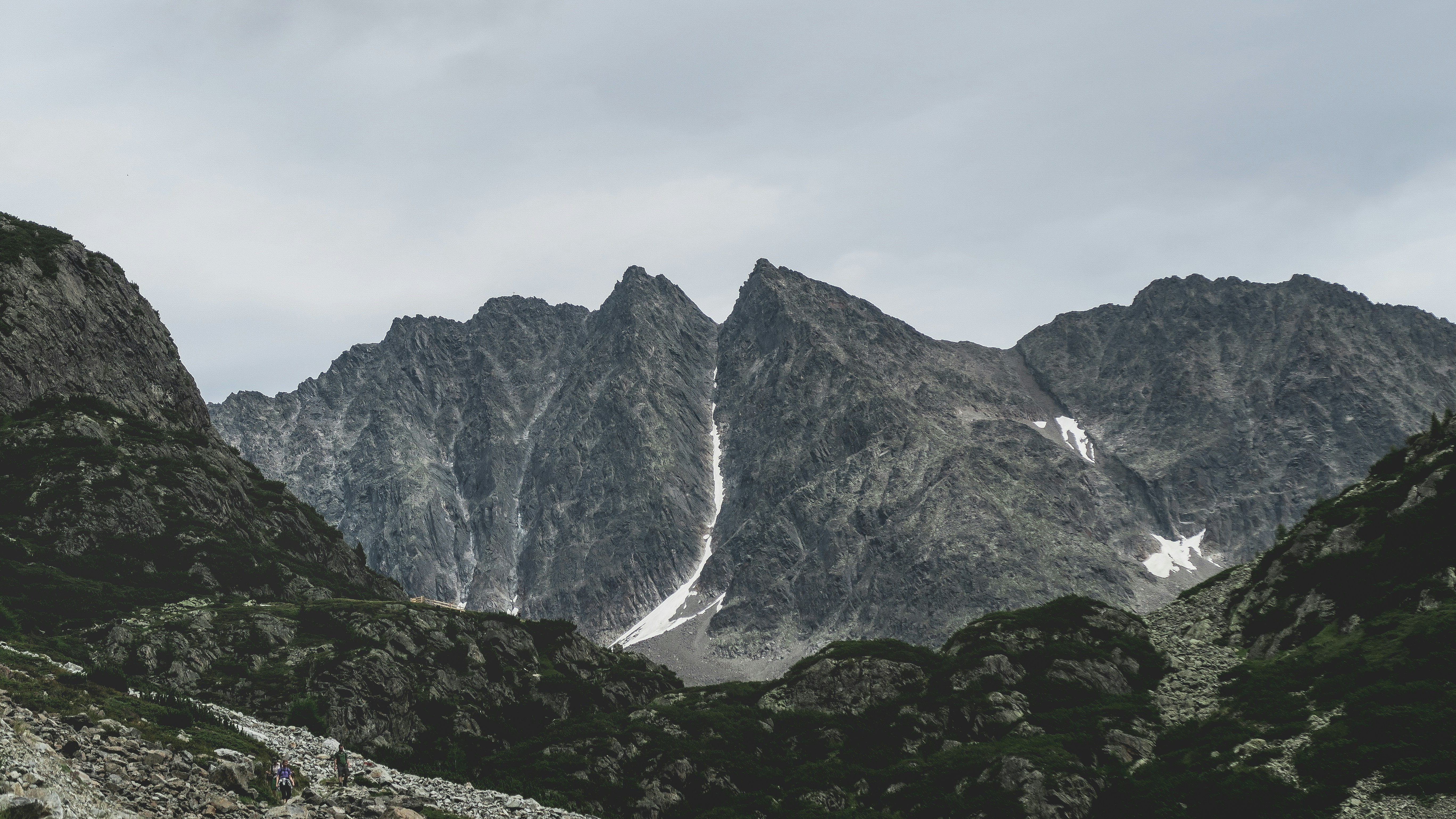 Rocky Mountain Hiking Scene