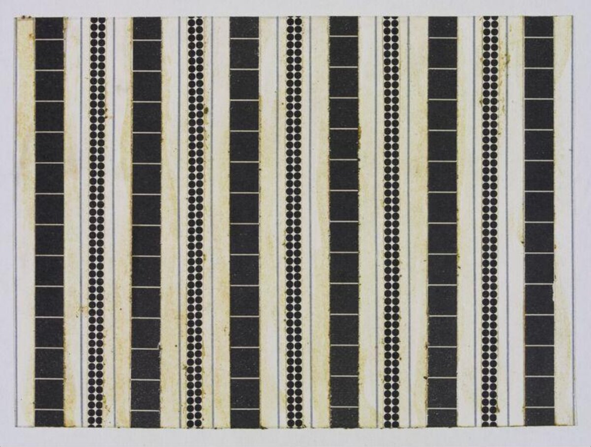 Black White Vertical Geometric Pattern