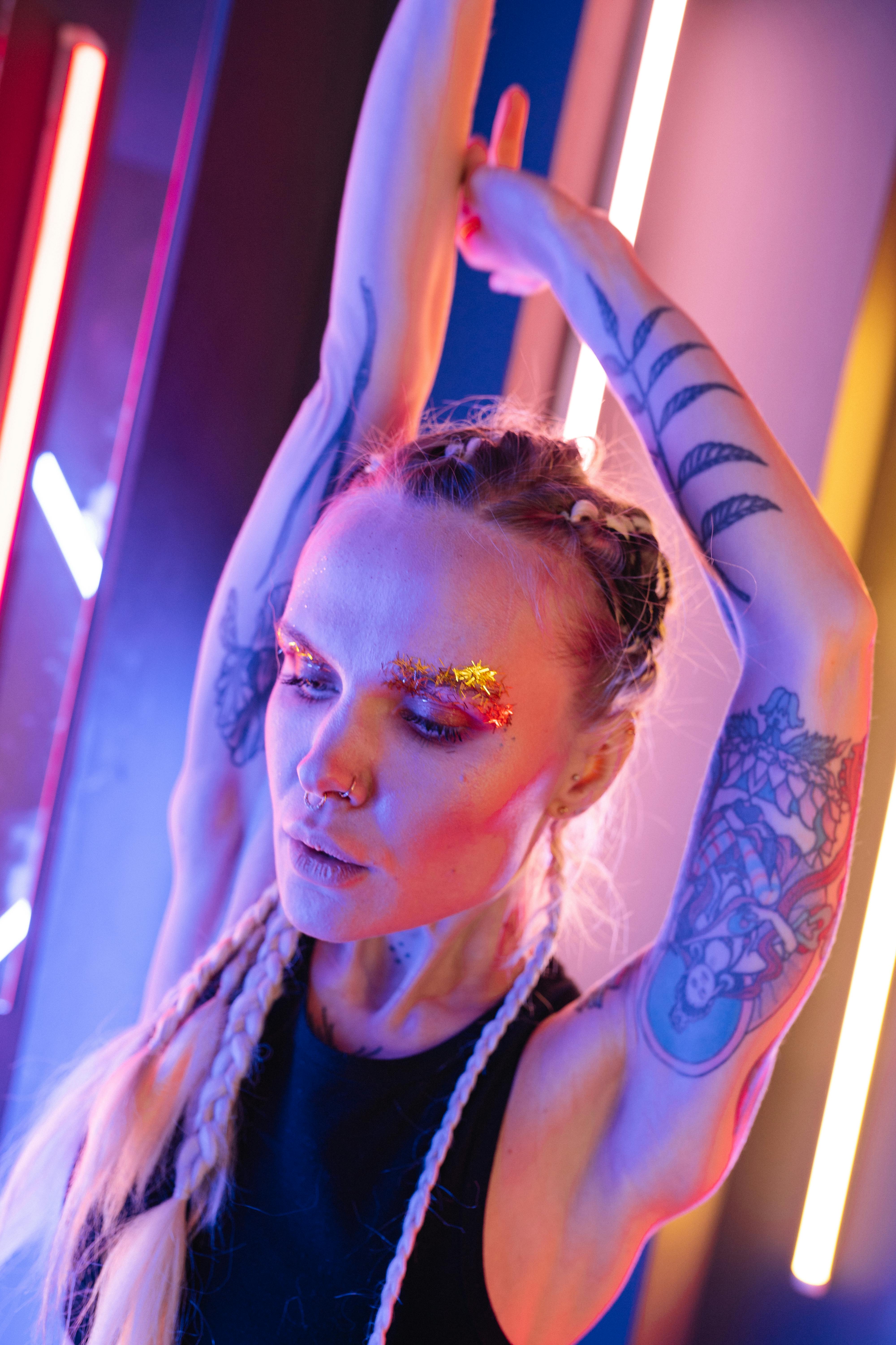Cyberpunk / Neon