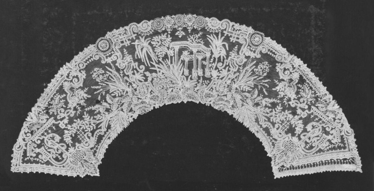 Antique Lace Fan Panel