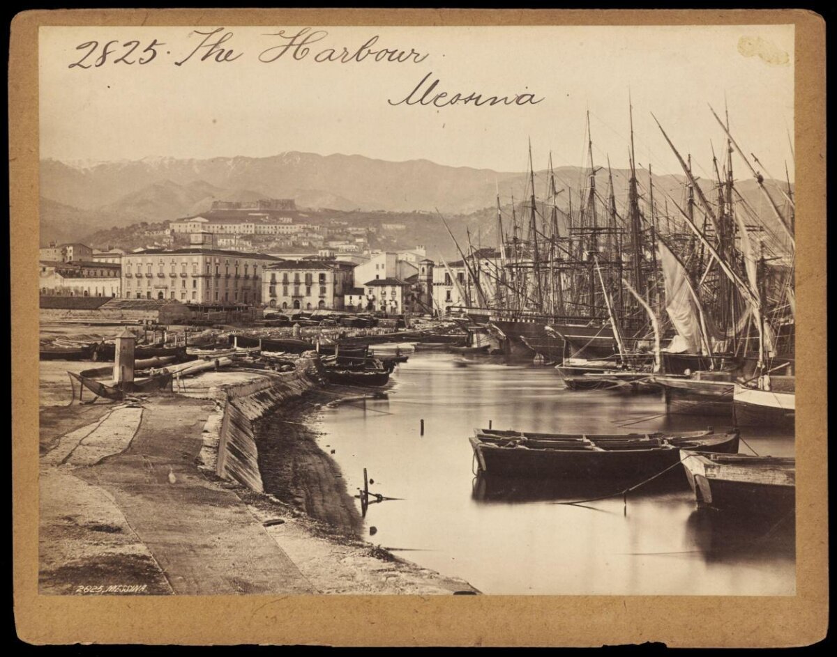 Messina Harbour Vintage View