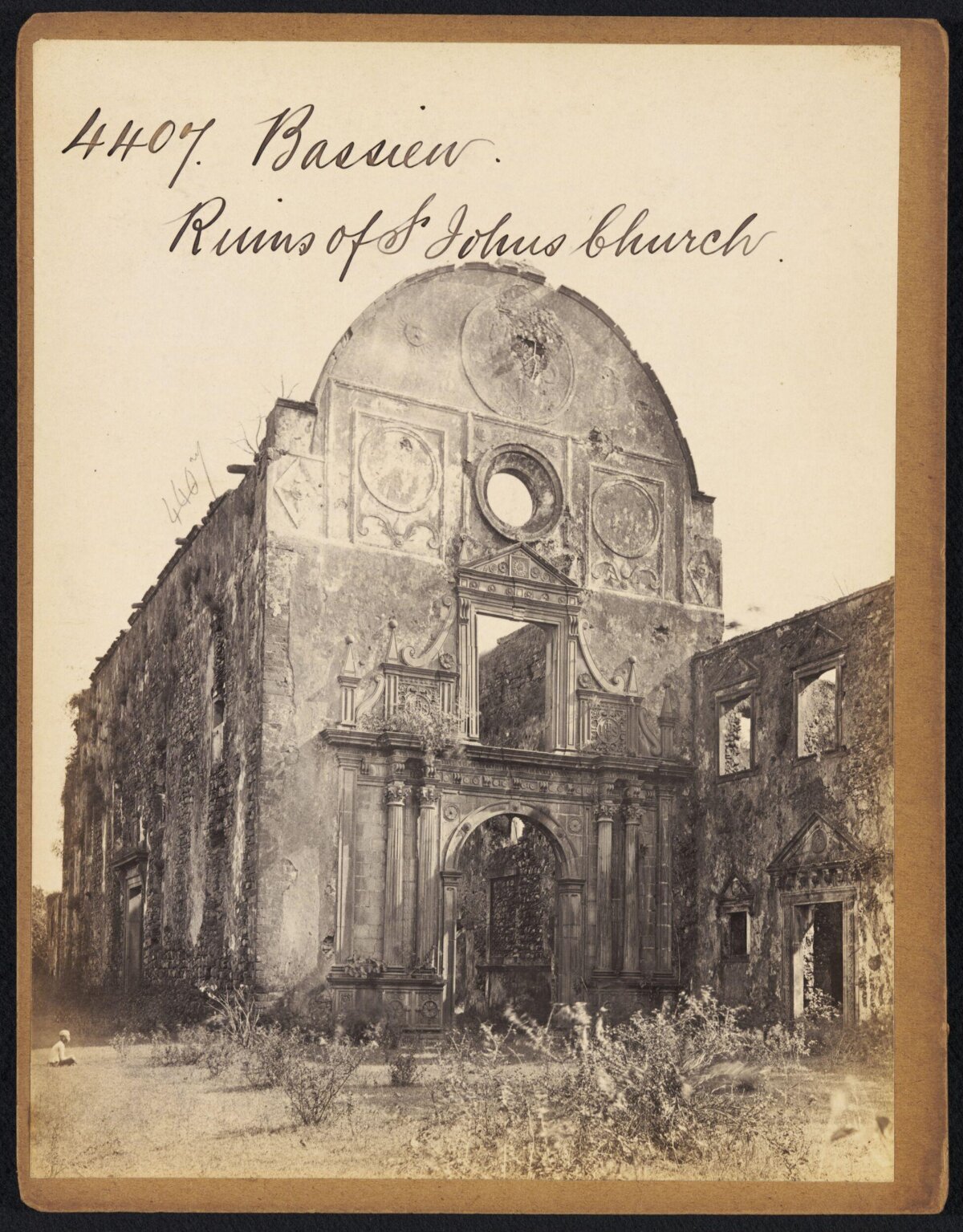 Ruins of St Johnus Church, Bassien