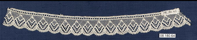 Antique White Lace Edging Sample