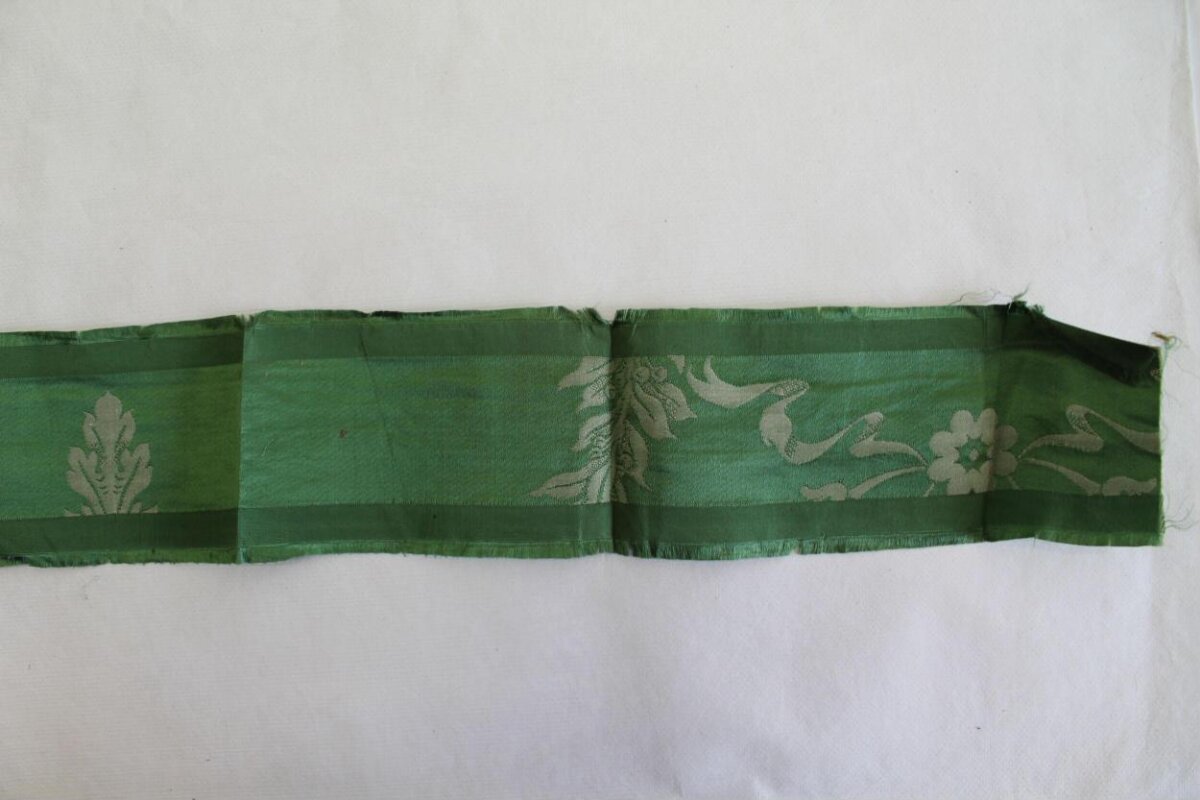 Green Patterned Antique Fabric Strip