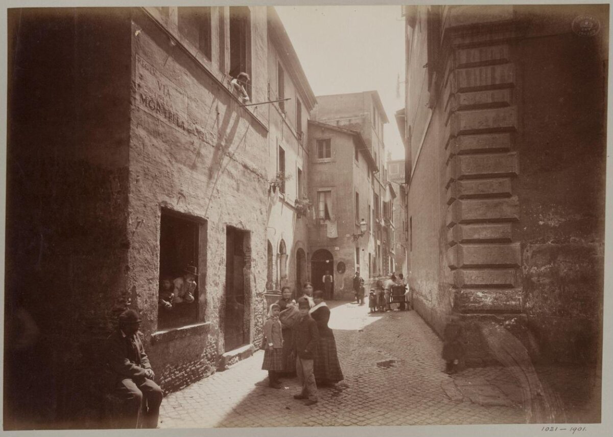 1901 Via Mortella Narrow Street
