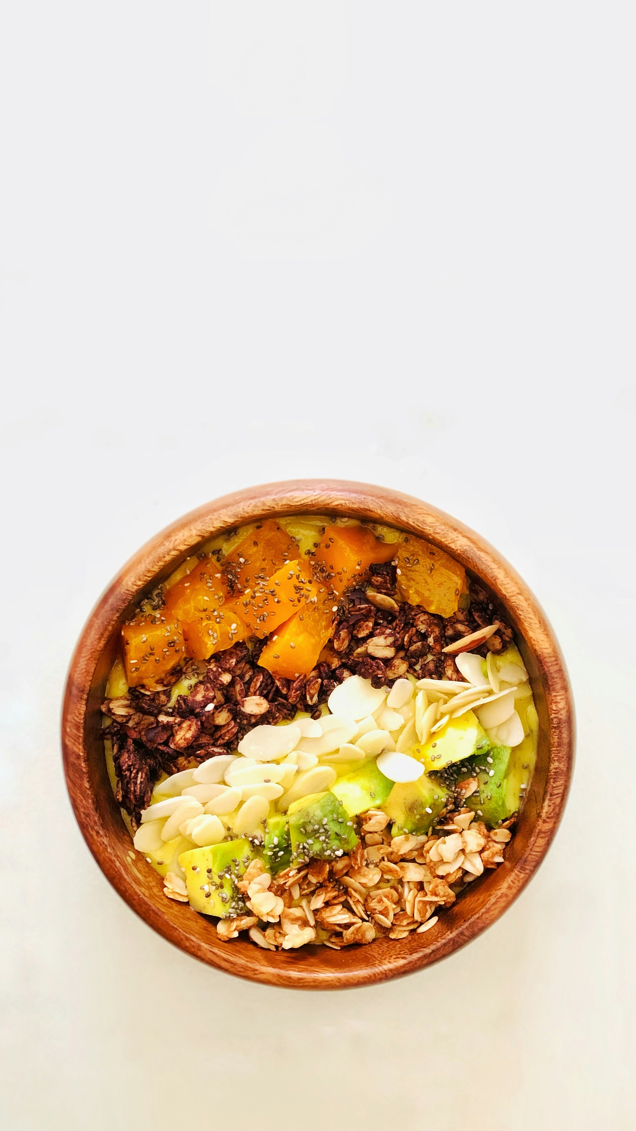 Healthy Loaded Smoothie Breakfast Bowl
