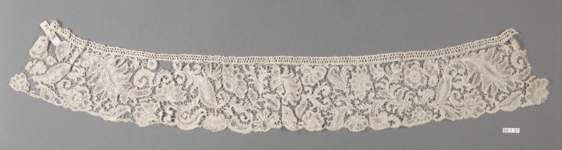 Antique Handmade Lace Collar