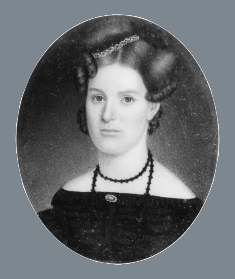 Oval Black and White Portrait of a Woman — Avatars