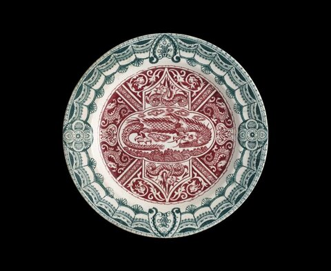 Dragon Pattern Decorative Porcelain Plate
