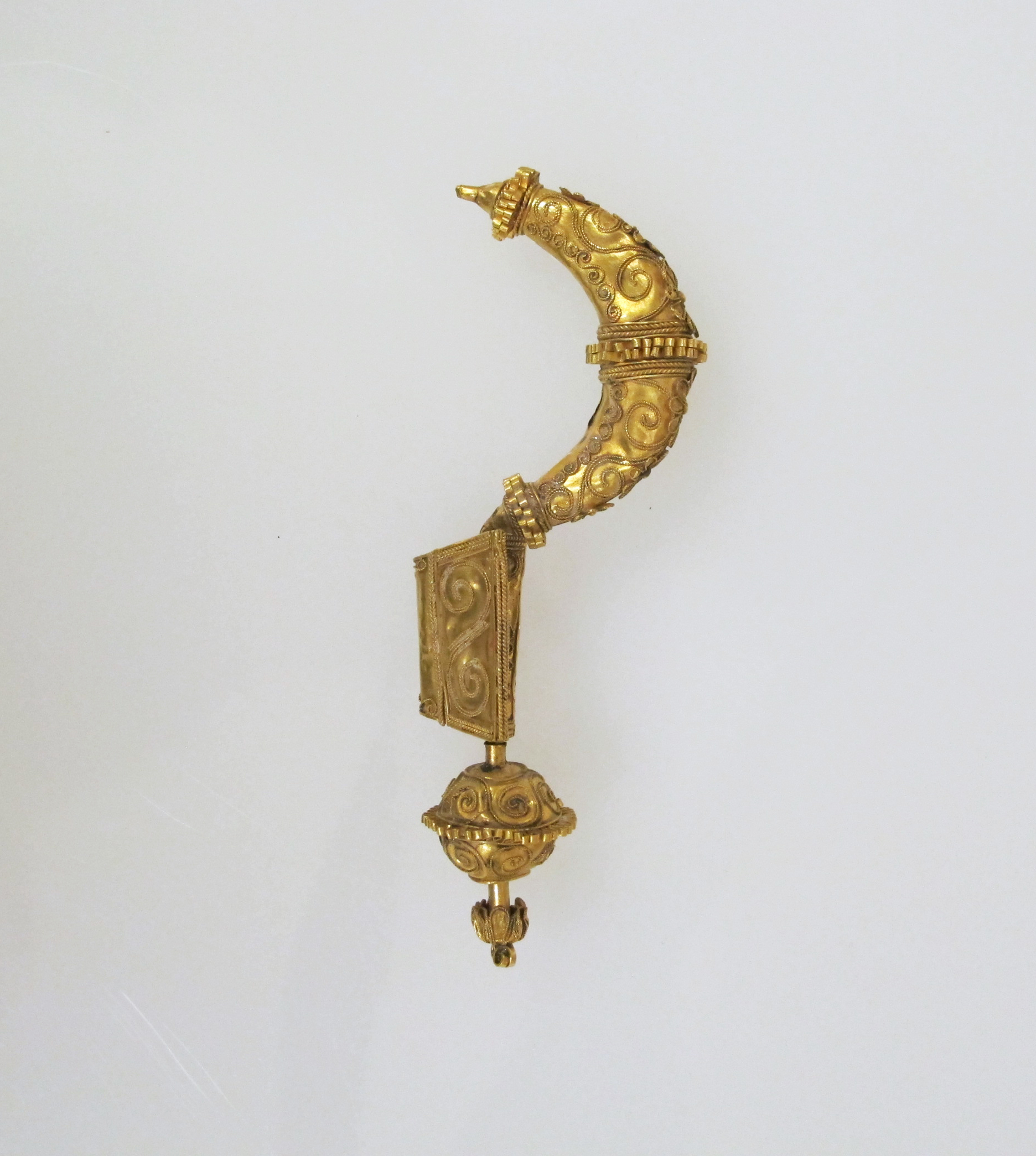 Ancient Gold Curved Fibula