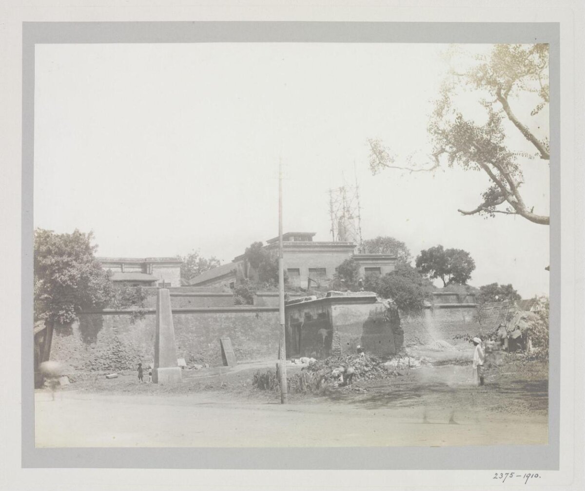 1910 Vintage Fort Exterior View