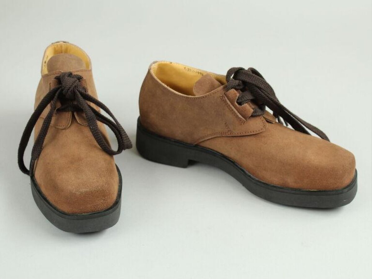 Pair of Brown Suede Lace-up Shoes