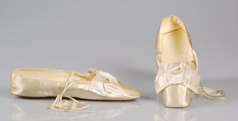 Vintage Cream Satin Ballet Shoes