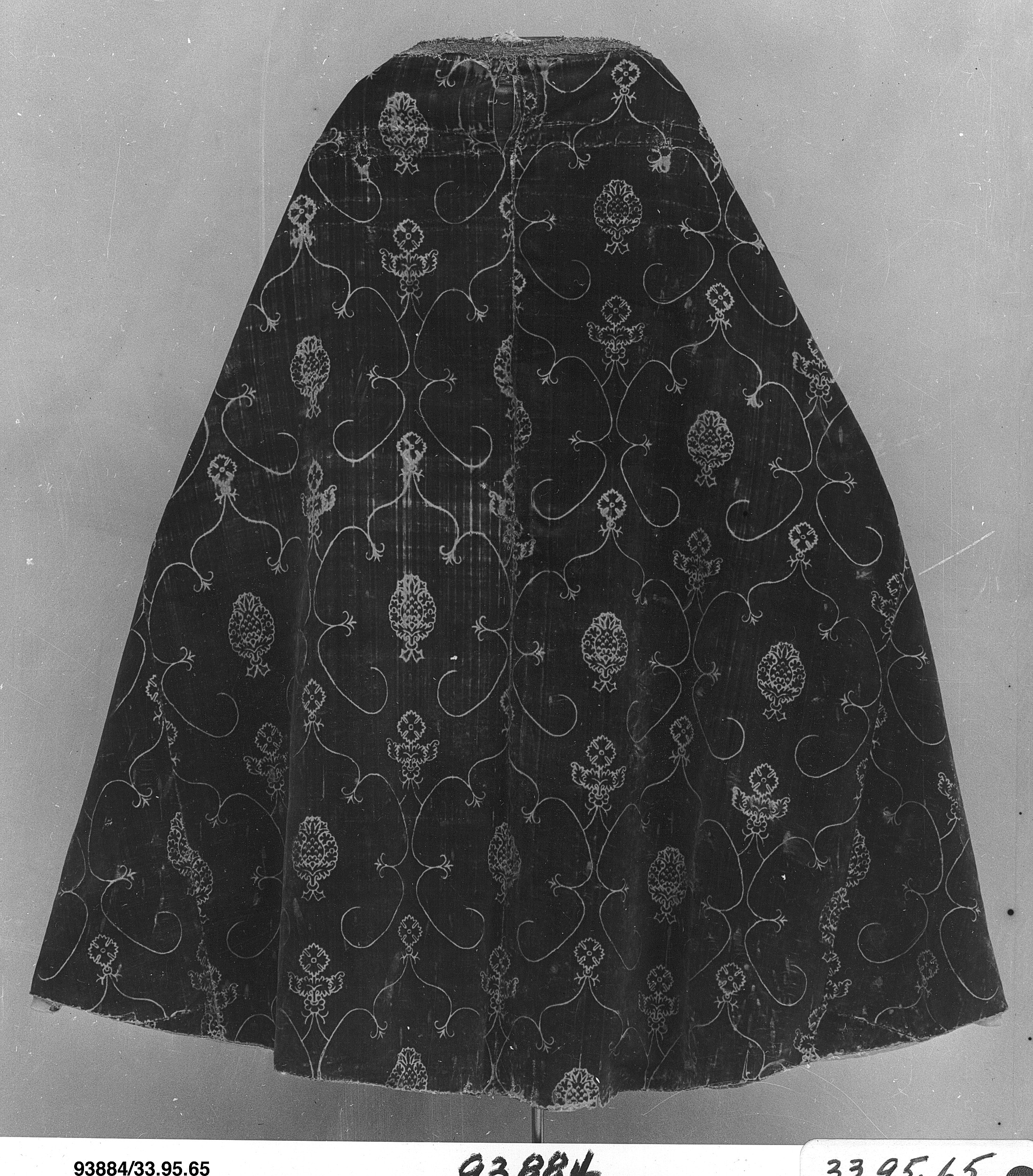 Antique Patterned Skirt