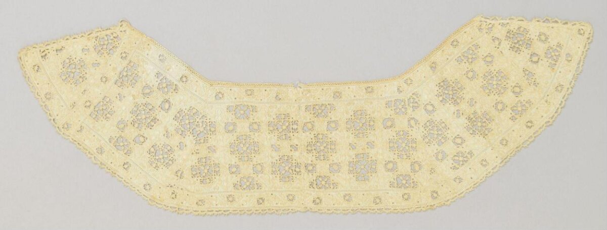 Antique Handmade Lace Collar