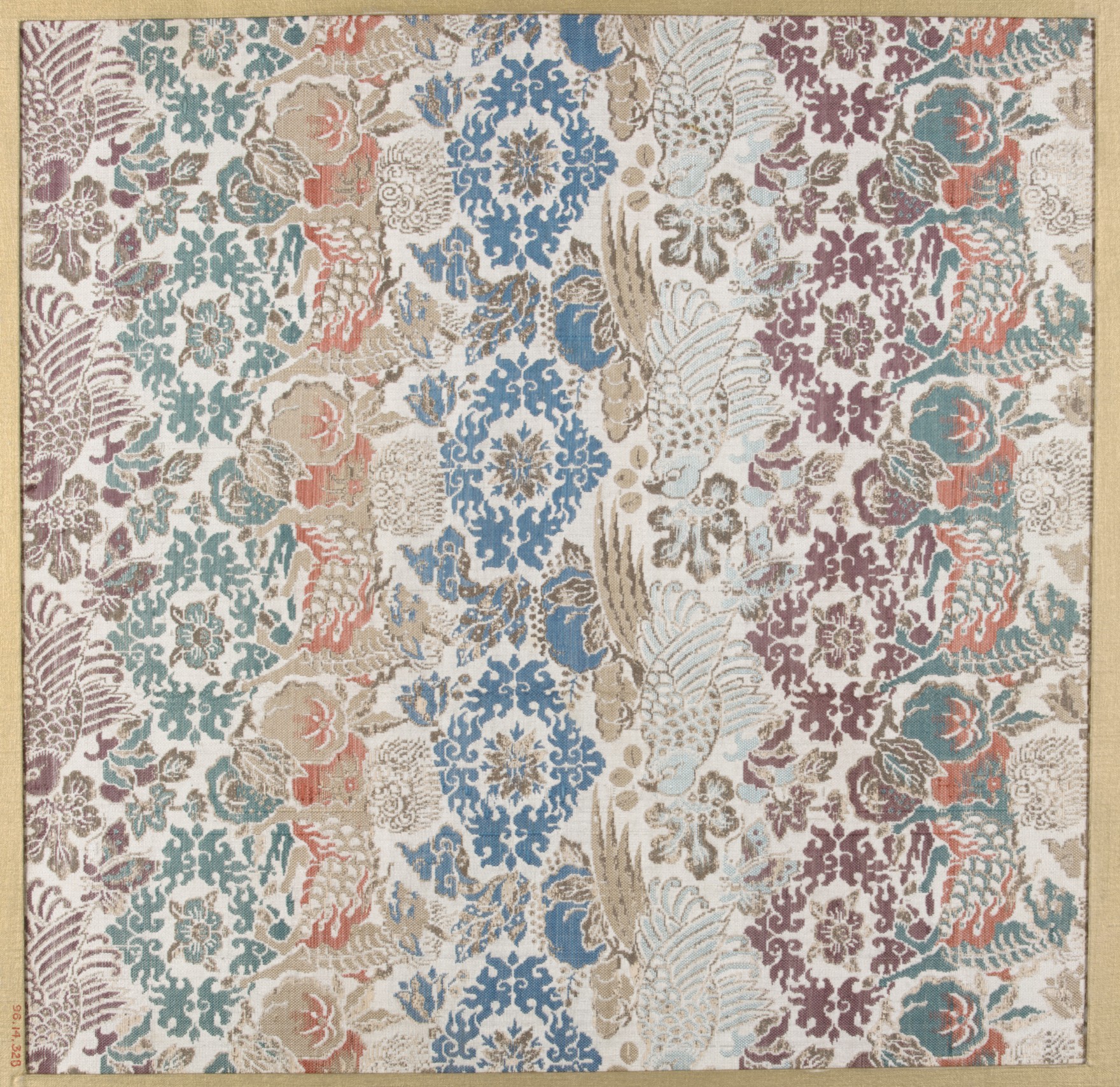 Vintage Bird Floral Textile Pattern