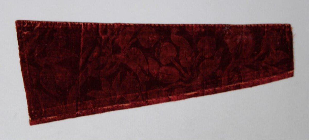 Red Velvet Plant Pattern Textile Fragment