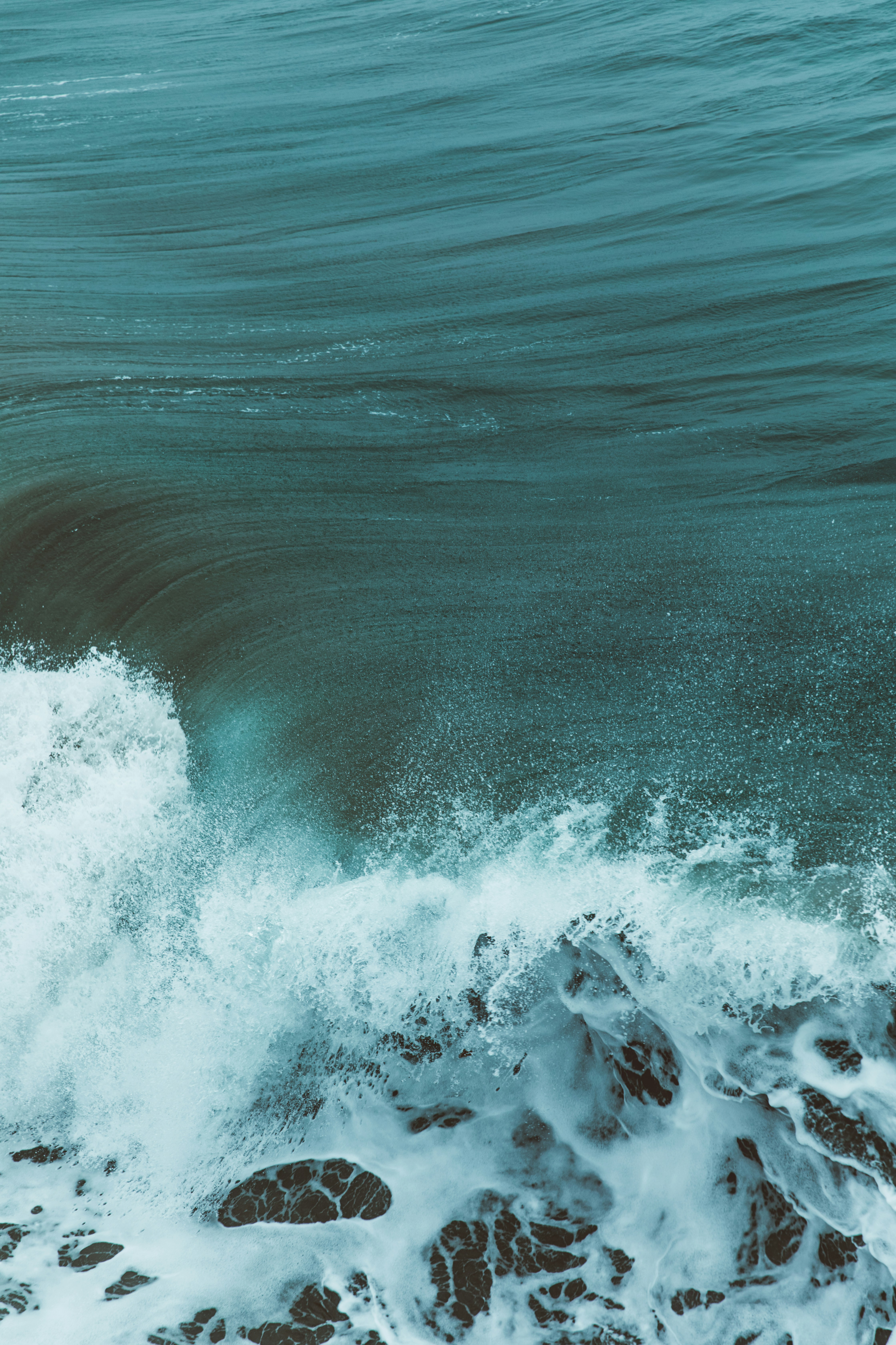 Close-up of Breaking Ocean Wave
