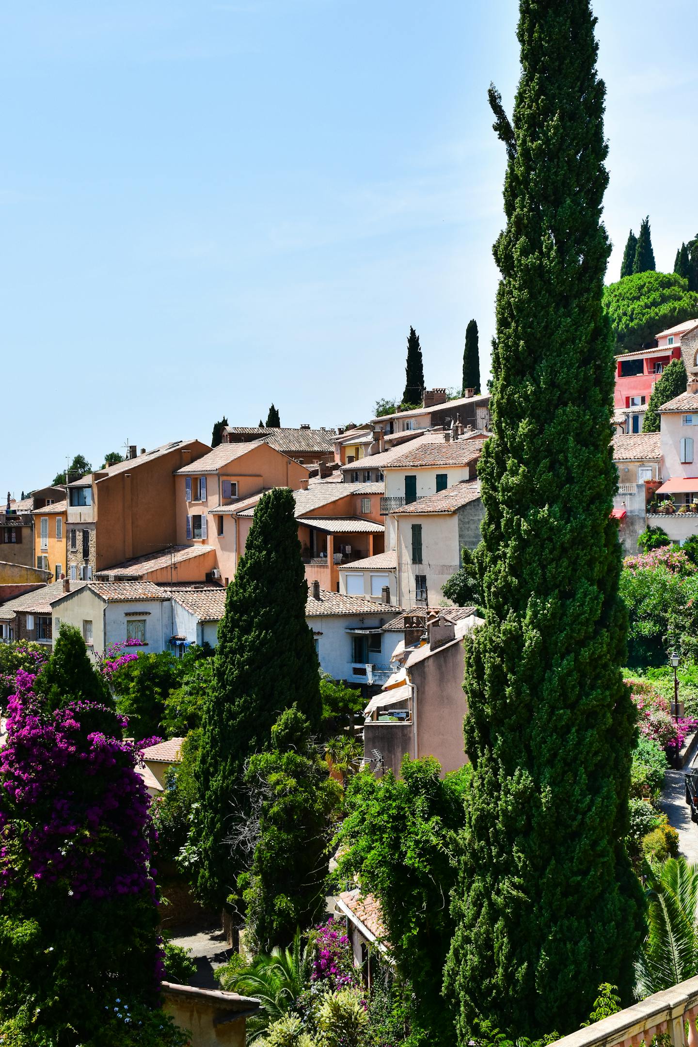 Hillside Mediterranean Village View — Encyclopedia