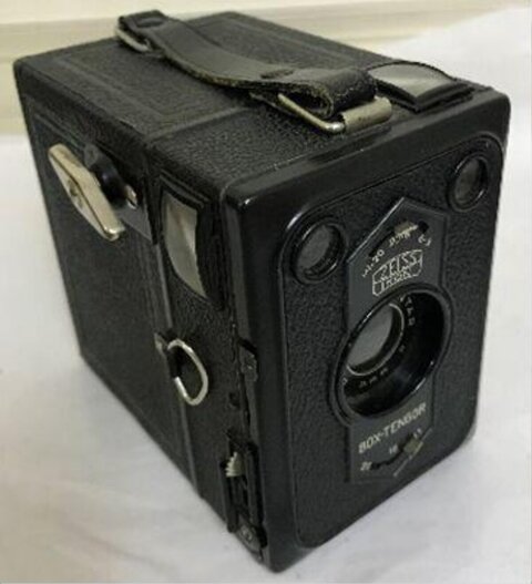 Vintage Zeiss Box Tengor Camera