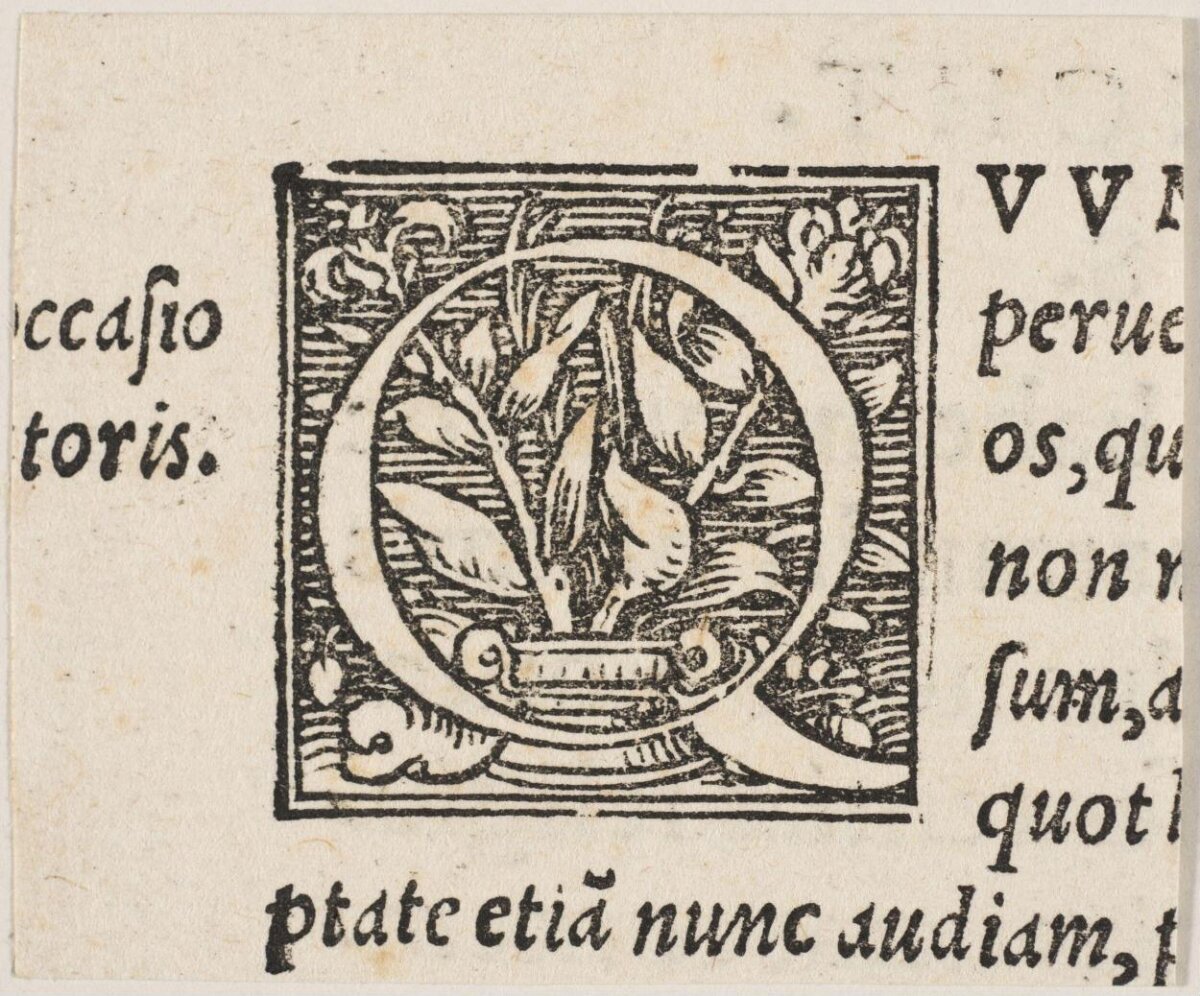 16th Century Decorated Woodcut Initial Q