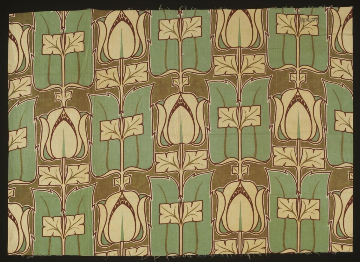 Vintage Stylized Tulip Textile Pattern