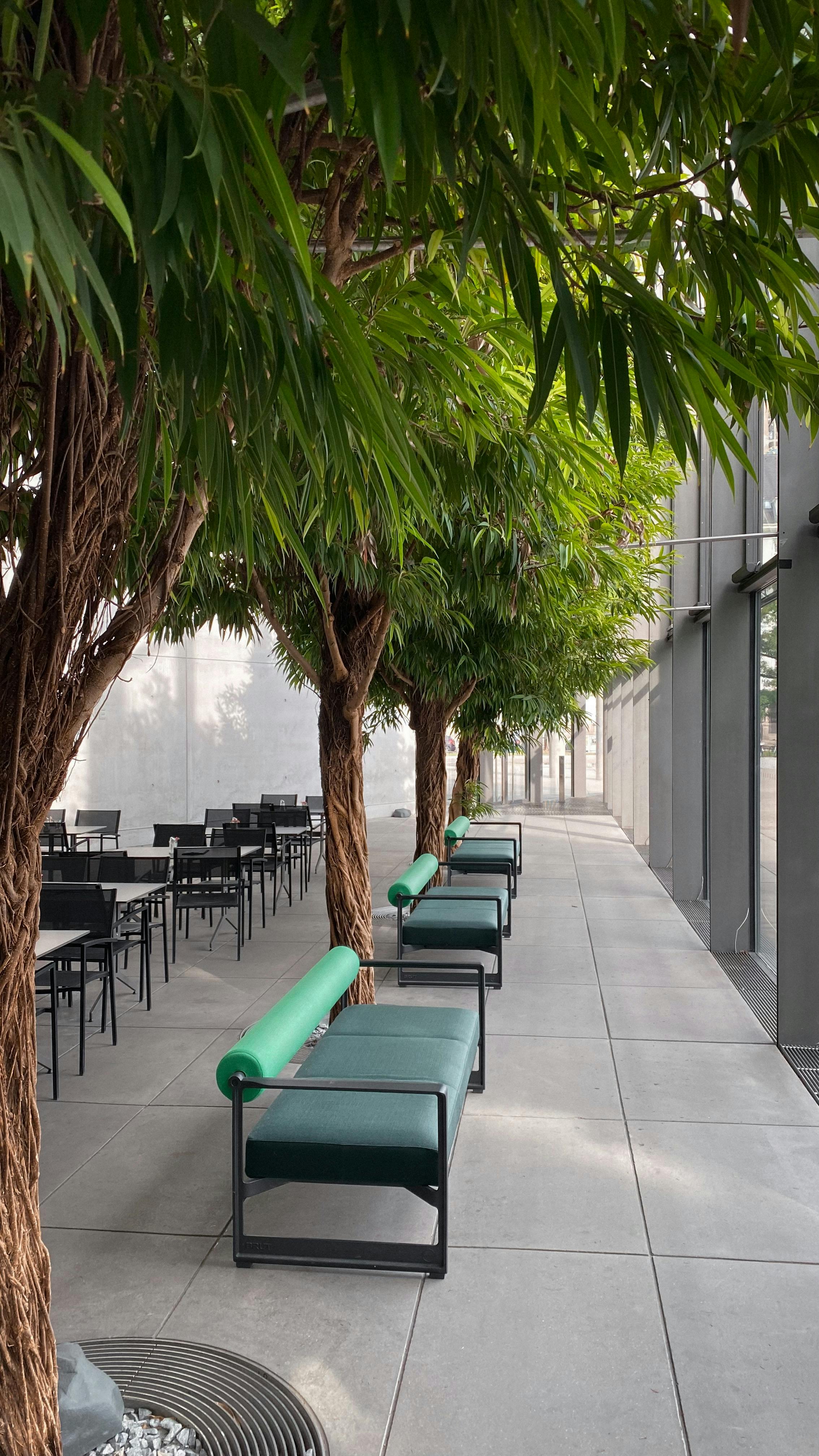 Modern Outdoor Café Terrace