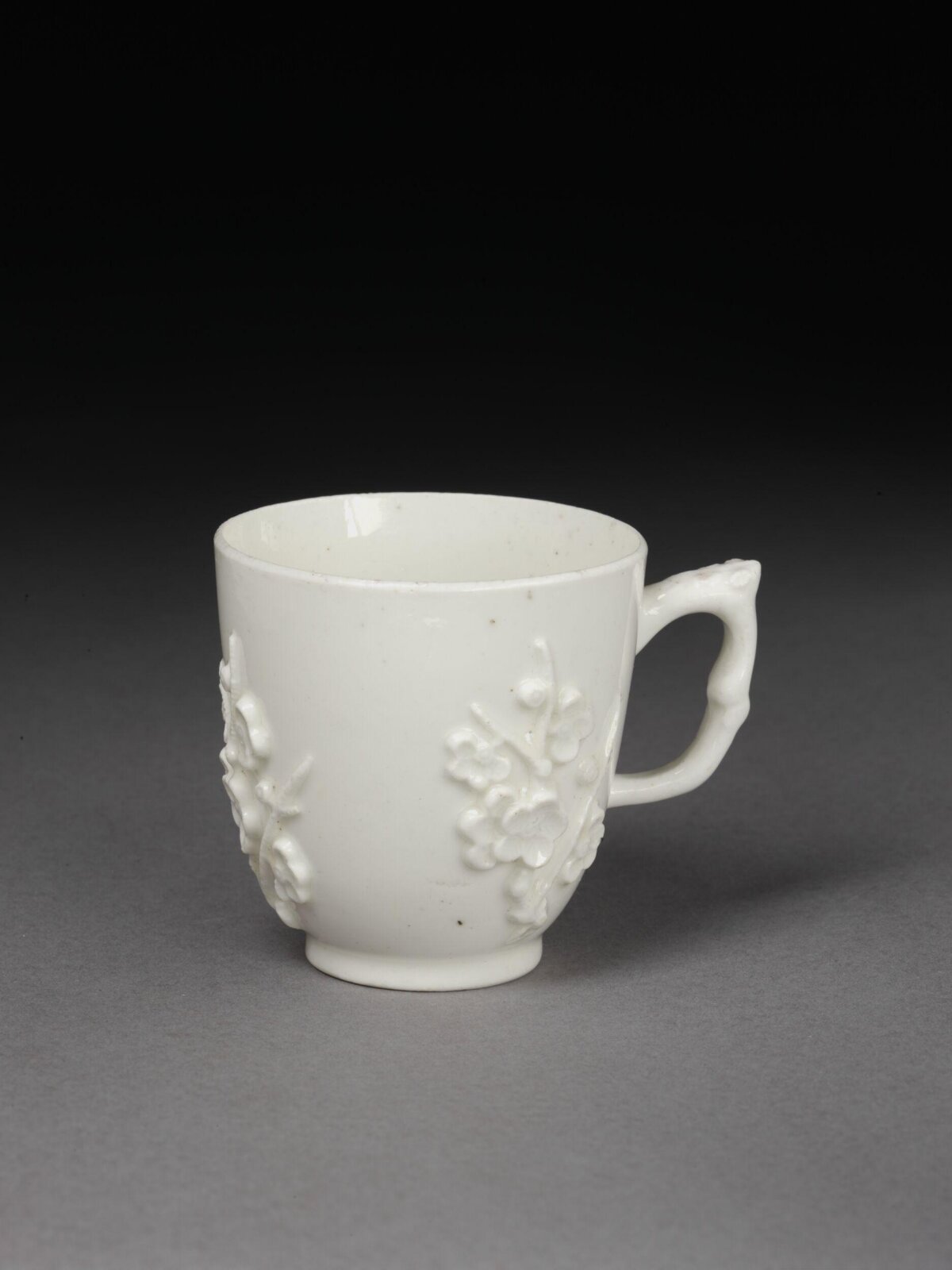 White Embossed Porcelain Mug
