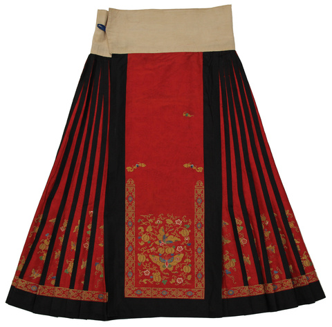 Chinese Traditional Embroidered Horse Face Skirt