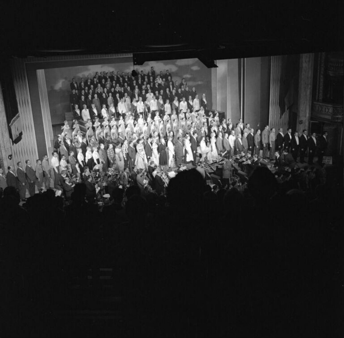 Large Choral Stage Performance