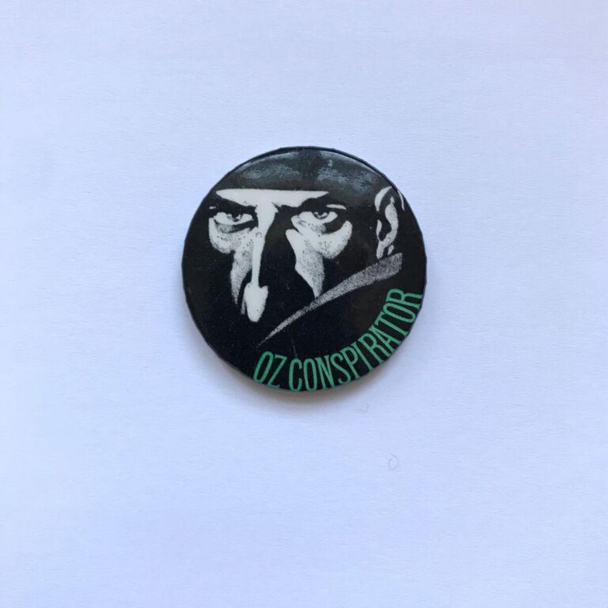 Vintage Oz Conspirator Pin Badge