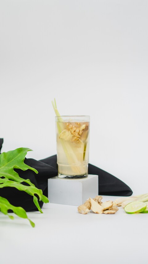 Fresh Ginger Lemongrass Drink