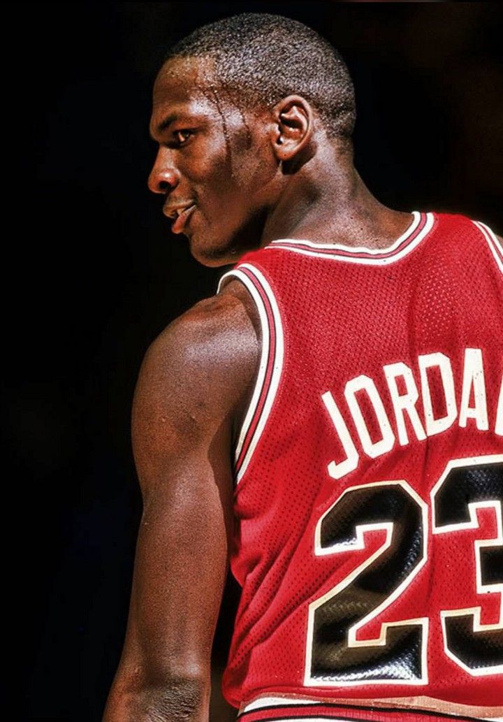 Michael Jordan in 23 Bulls Jersey