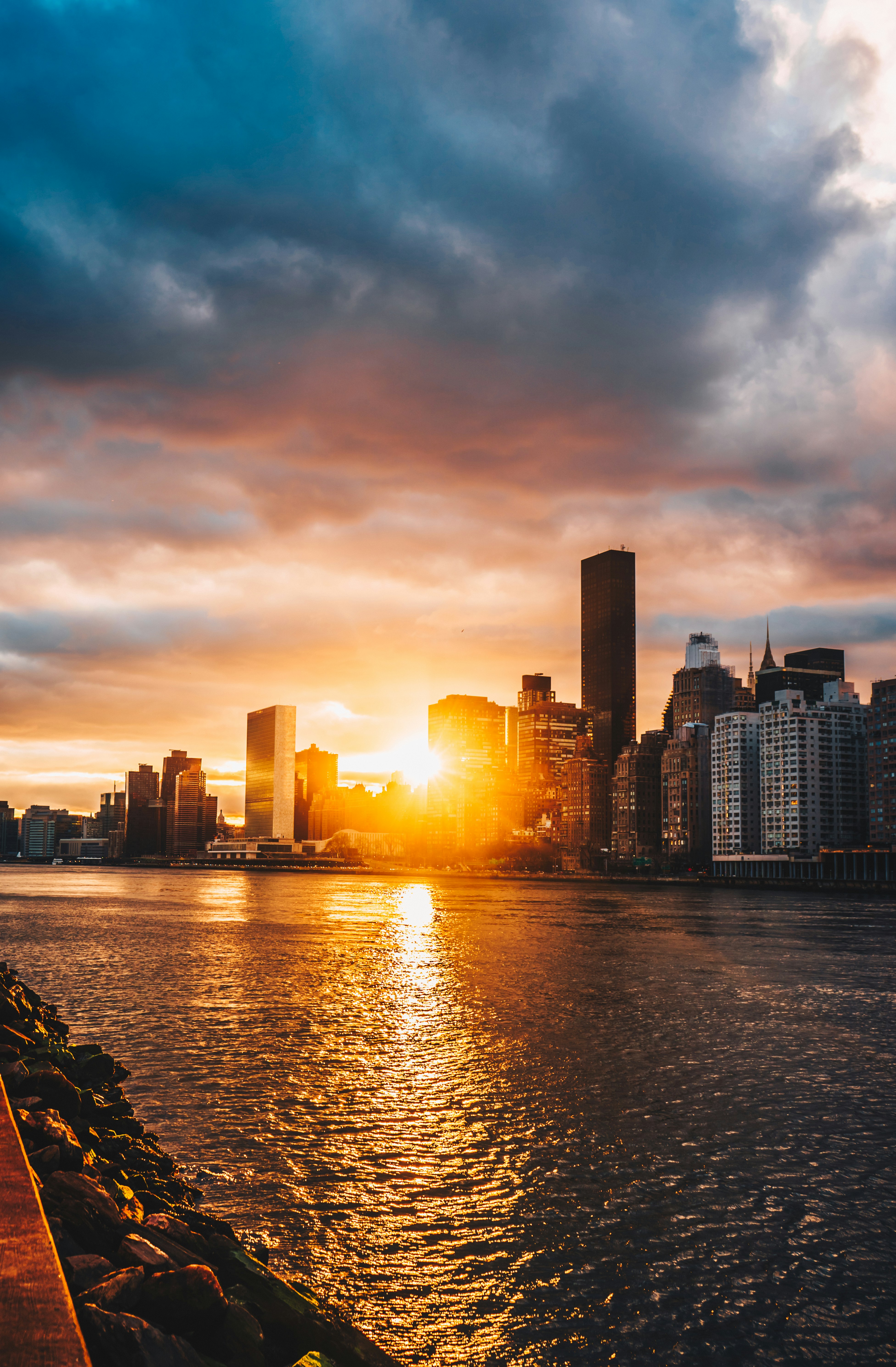 New York Riverside Sunset Skyline