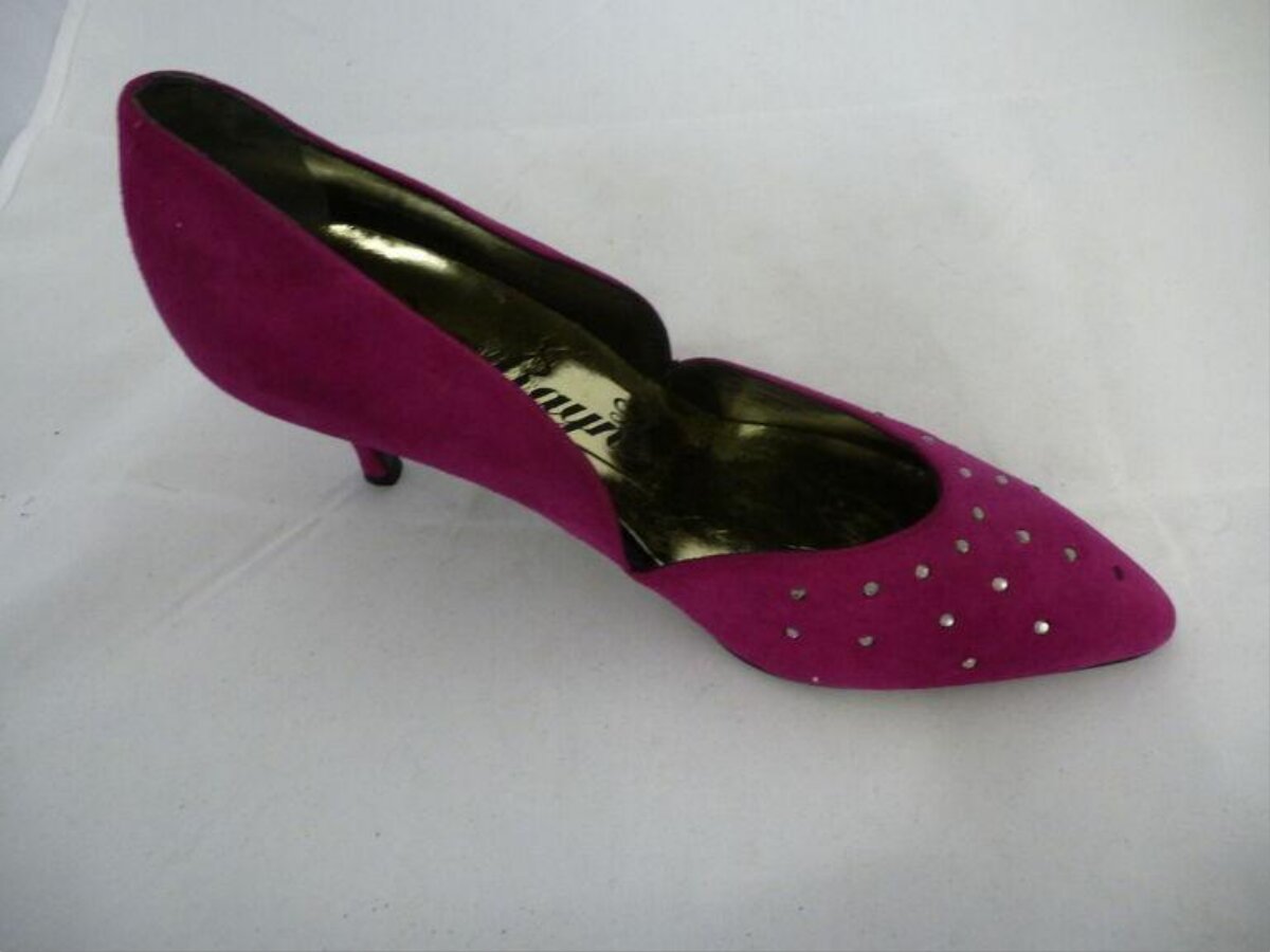 Fuchsia Pink Rhinestone High Heel Shoe