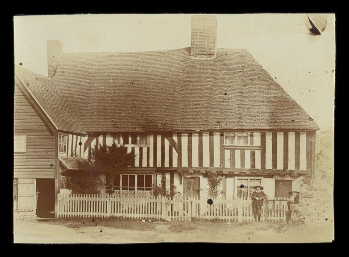 Vintage Timber Framed Cottage