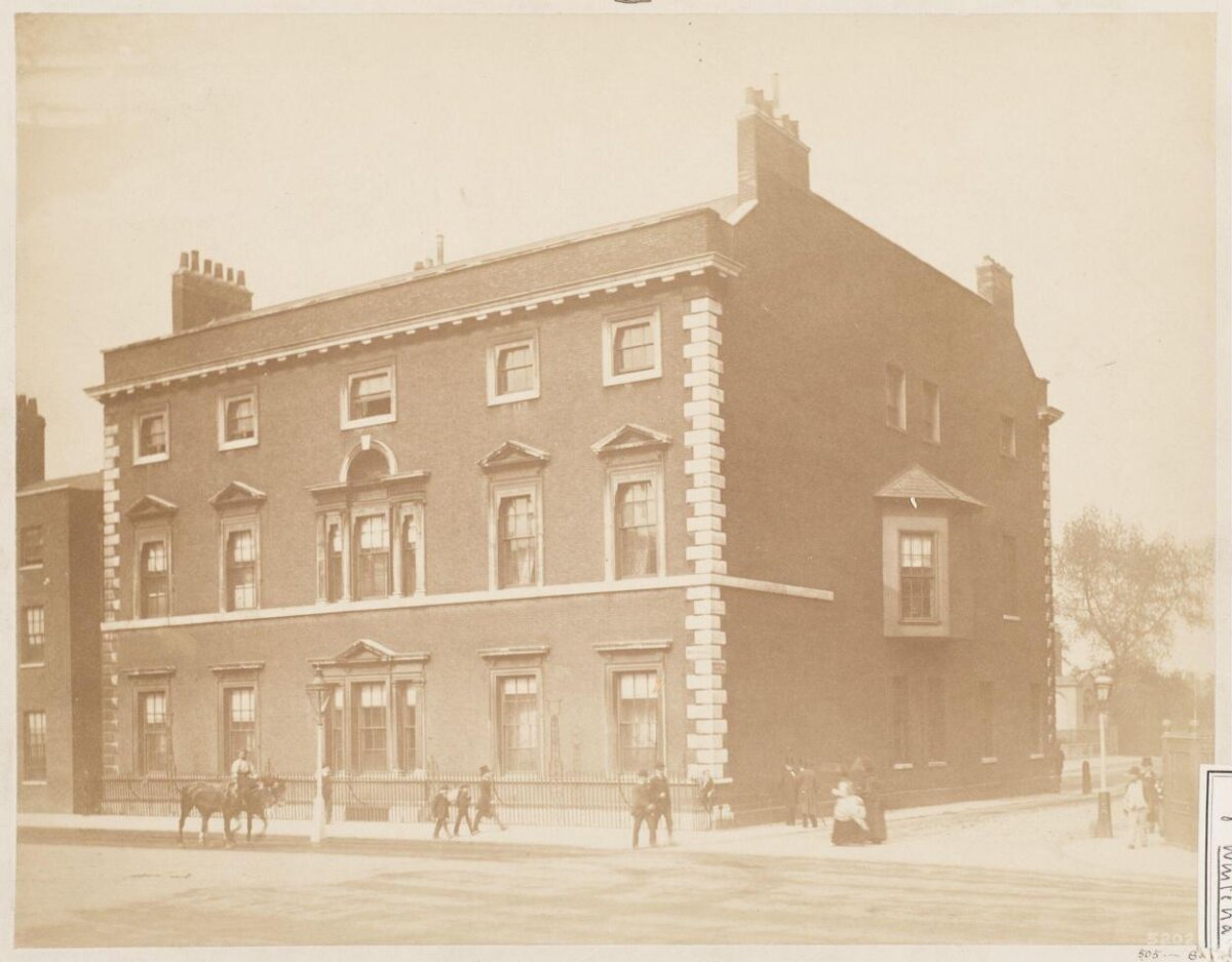 Vintage Street Corner Brick Building — Architecture